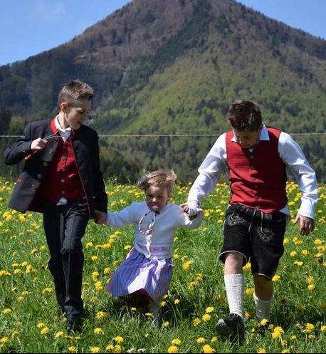 Trachten für Kinder